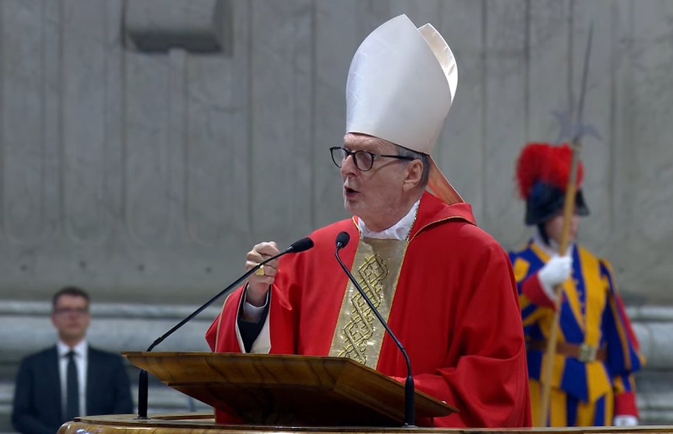 Francisco nos enseñó a amar la diversidad y a recoger el grito de la vida agredida: Card. Gugerotti